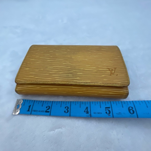 Louis Vuitton Yellow Epi Wallet - Picture 15 of 16